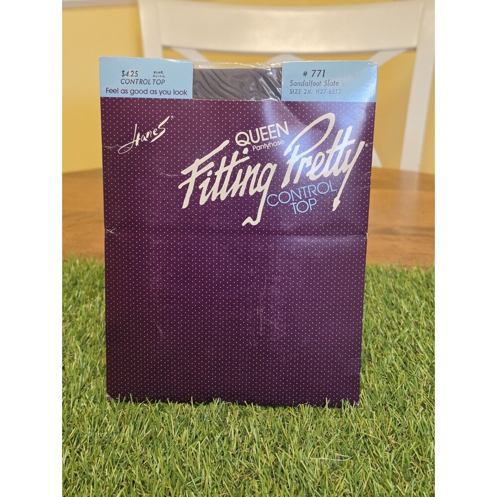 Vtg Hanes Fitting Pretty #771 Sandalfoot Slate 2X Control Top Queen Pantyhose